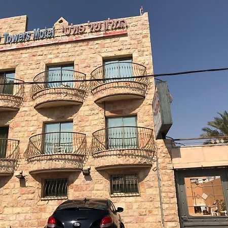 Faulty Towers Hotel Eilat Exterior photo